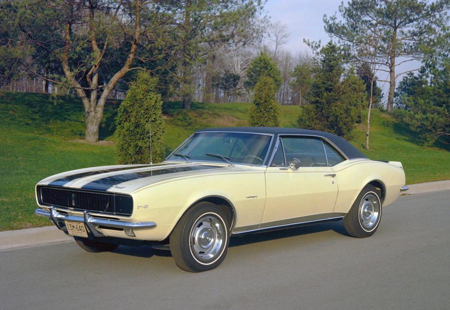  Chevrolet Camaro Z28 RS 1967 года  (фото 4 из 6)